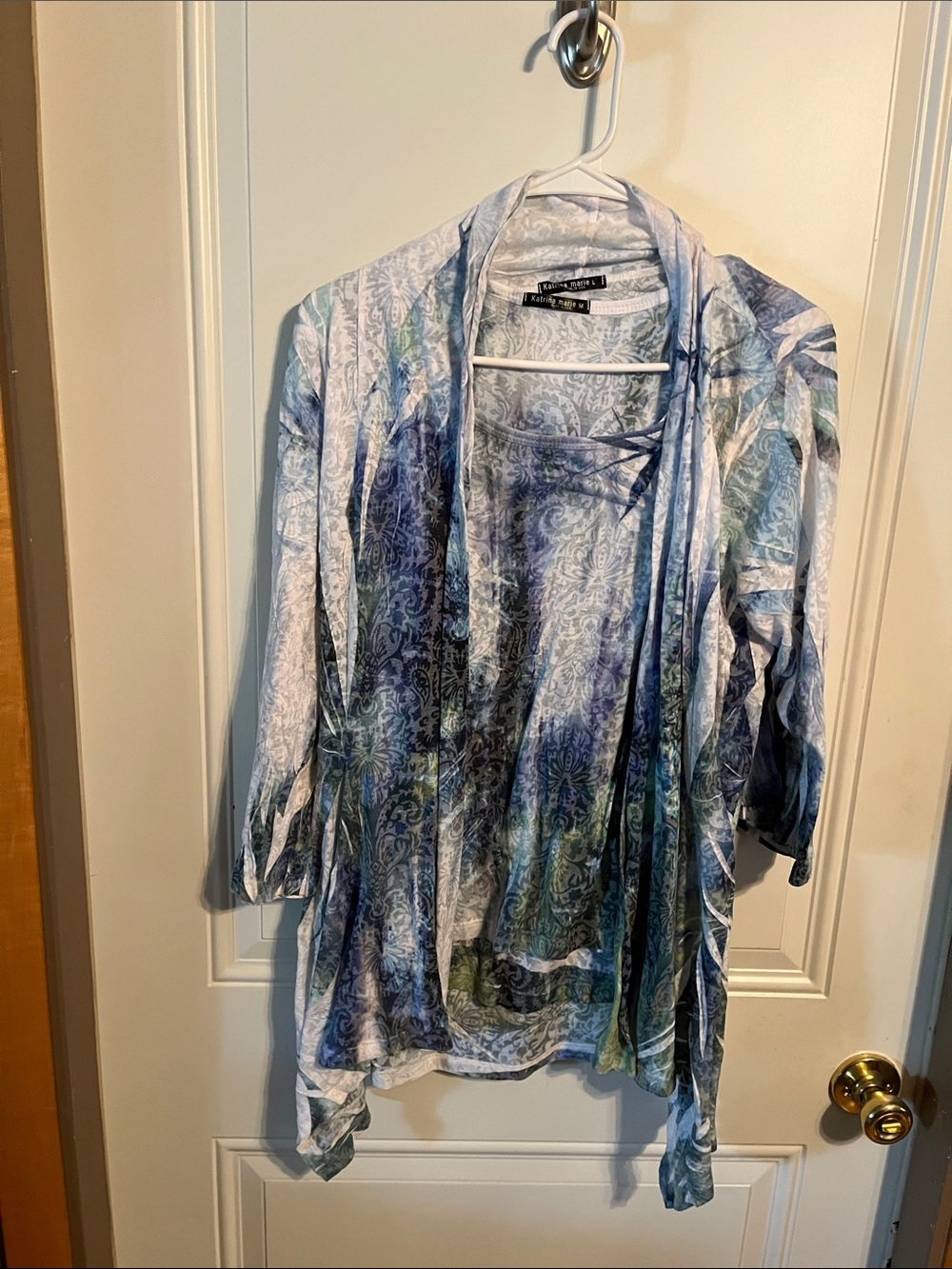 Katrina Marie, 2piece tank and wrap, L, Rayon @ Polyester
